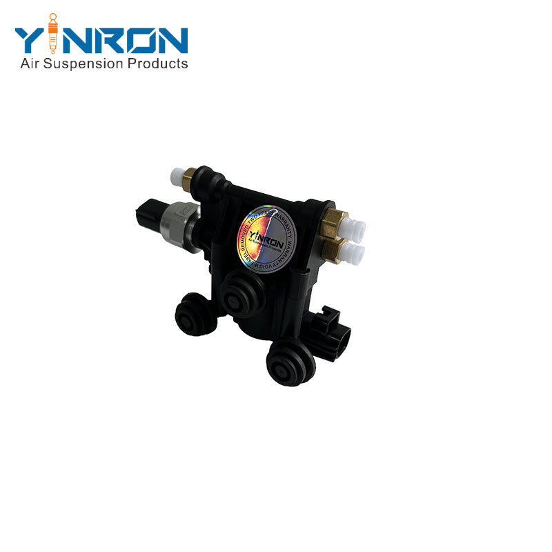 Front perspective view for Land Rover Discovery 4 Range Rover Sport air suspension valve block (RVH500070)