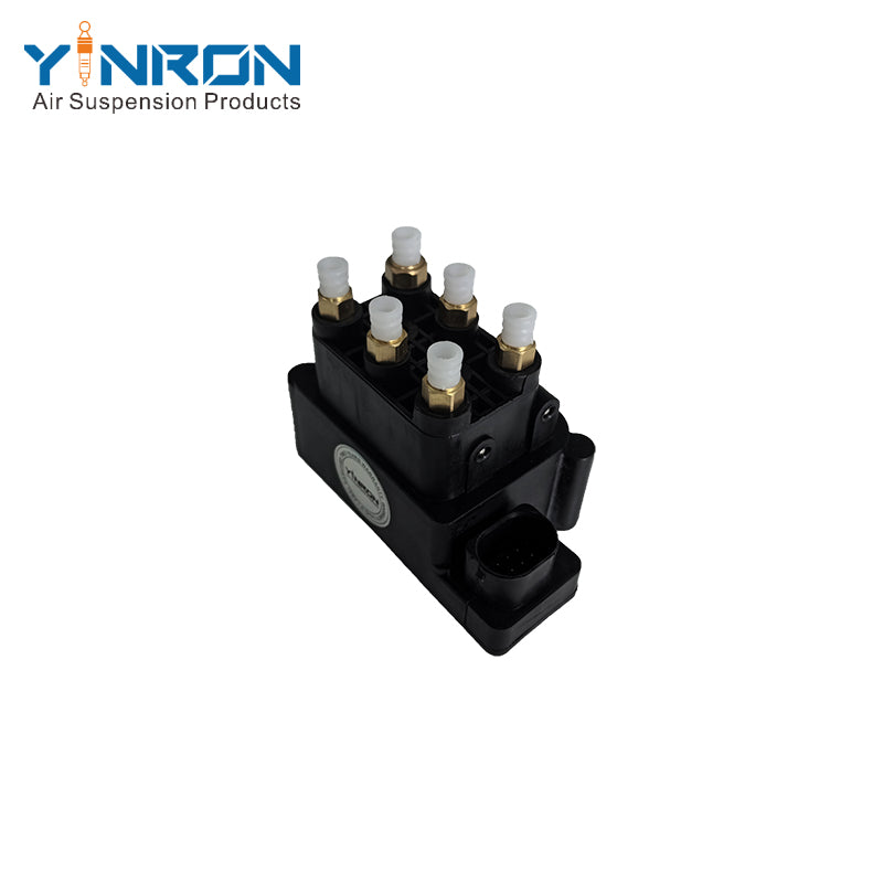 45-degree view of Rolls Royce Wraith, Dawn, Ghost air suspension valve block (37206886059)