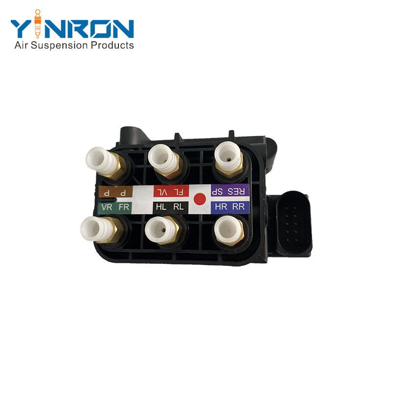 Front view of Audi A6 C6 4F air suspension valve block (4F0616013)