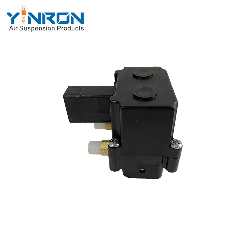 Side view for BMW X5 E70 air suspension valve block (37206859714)