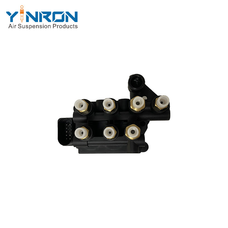 Top view for Porsche Panamera 971 air suspension valve block (971616056)