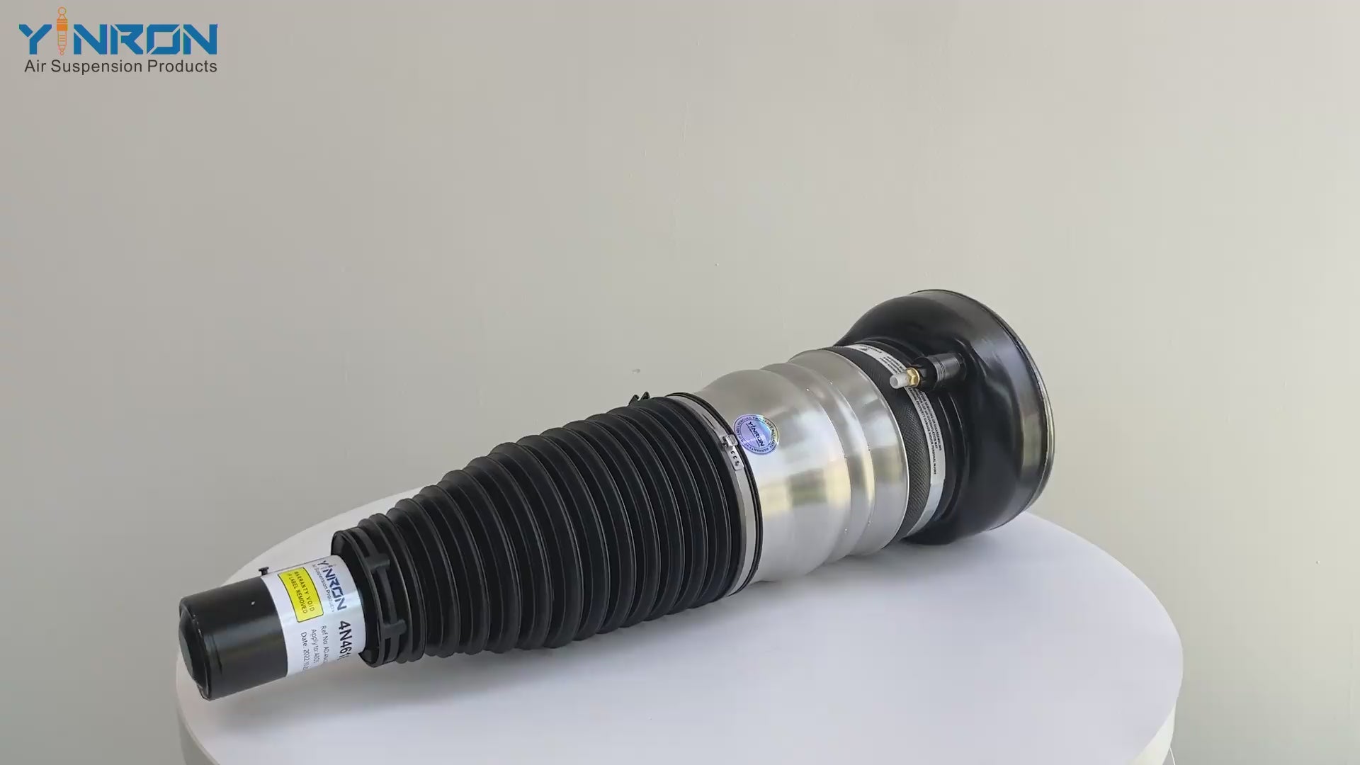 360-degree rotation video showcasing the build quality for Audi A8 D5 4N front right air suspension strut (4N4616040F)