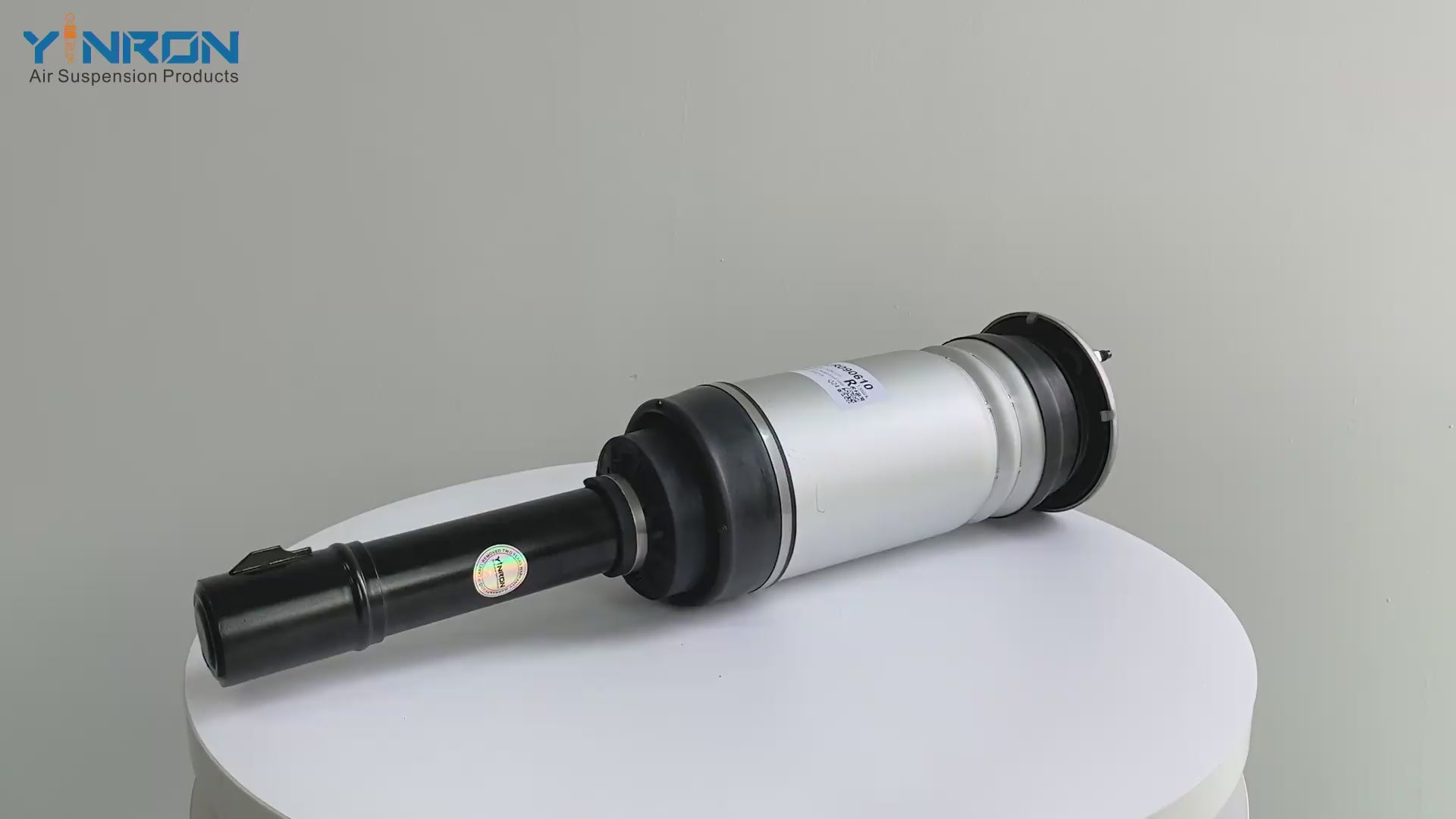 360 rotation view video of Range Rover Velar L560 front right CVD air suspension strut LR090610