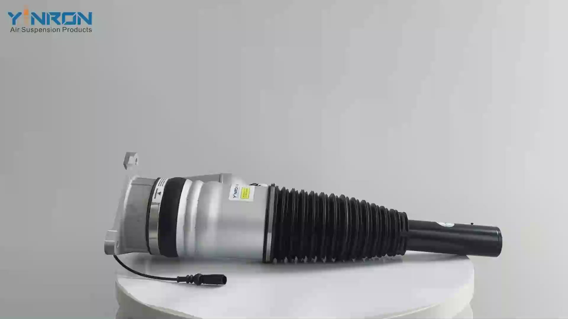 360-degree rotation video showcasing the build quality for Audi A8 D5 4N rear left air suspension strut (4N0616001L)
