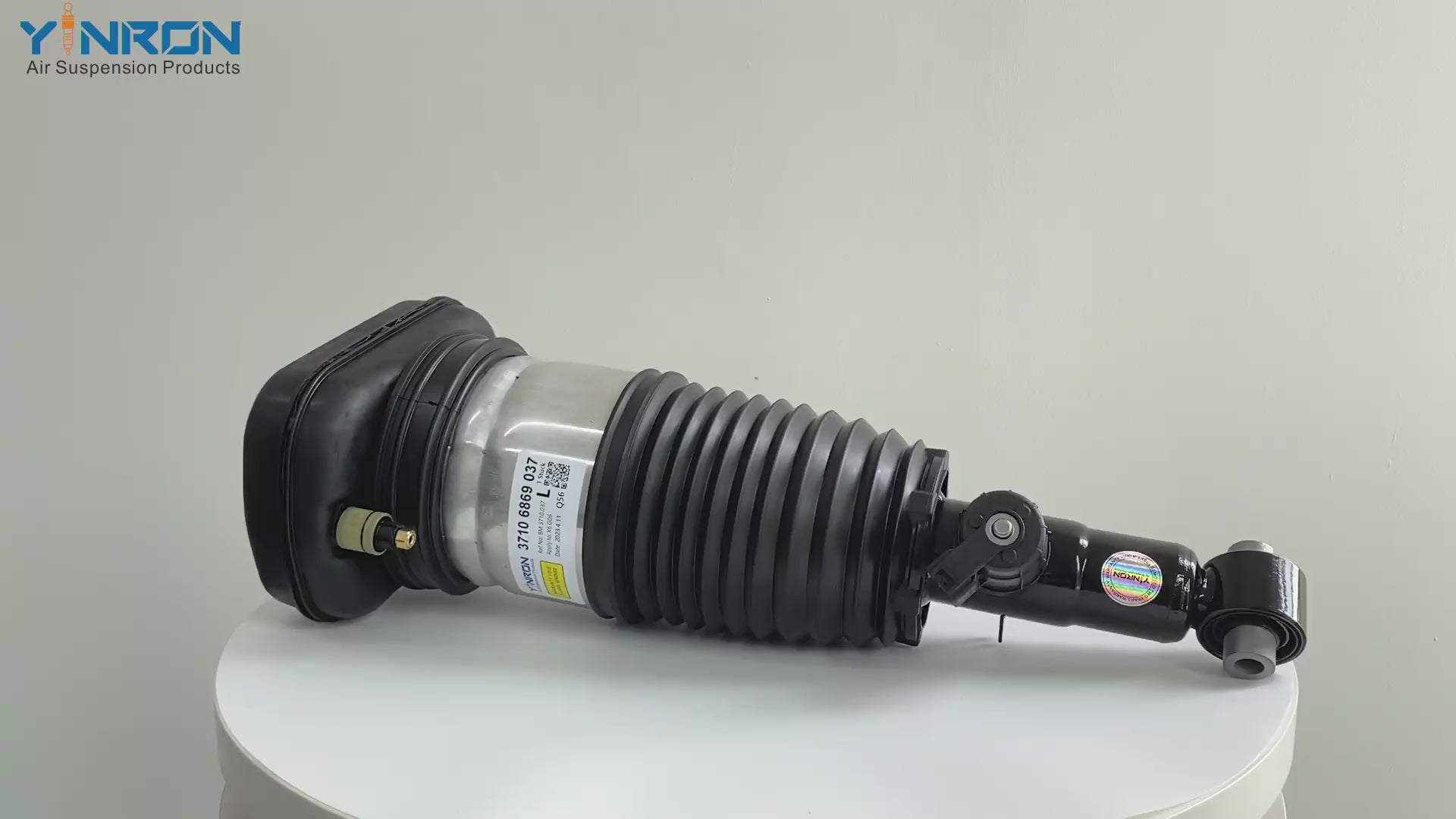 360-degree rotation video showcasing the build quality for BMW X6 G06 rear left air suspension strut (37106869037)