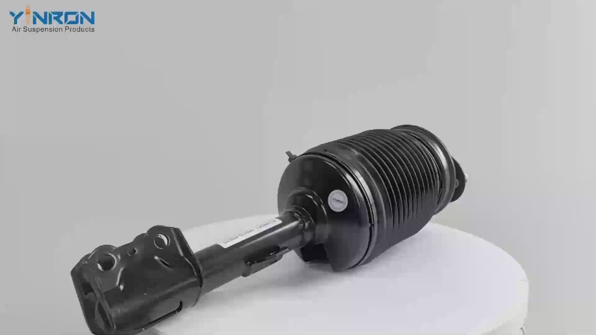 360-degree rotation view for Lexus RX270 350 450H front right air suspension strut (4801048070)