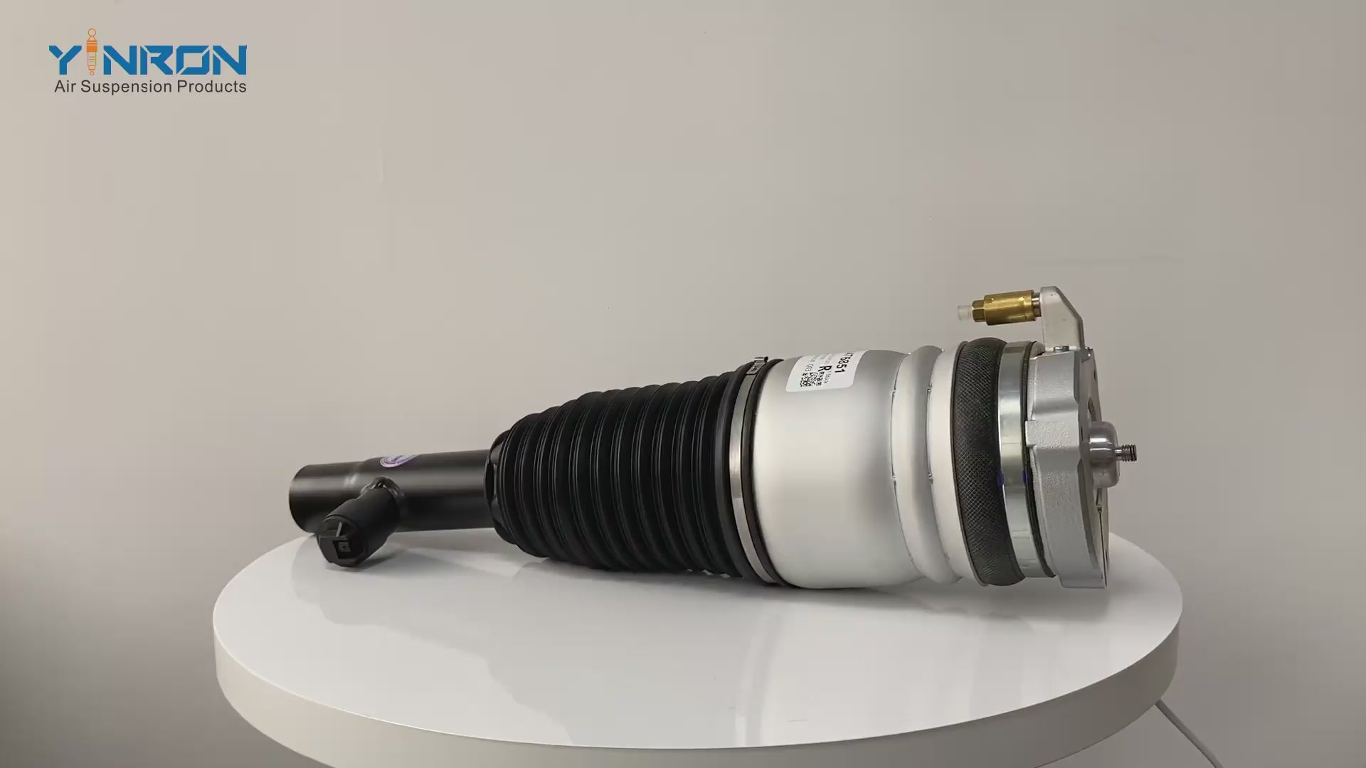 Display video for Volvo XC60 II (2017-2024) front right air suspension strut with active 4 C suspension (31429975)