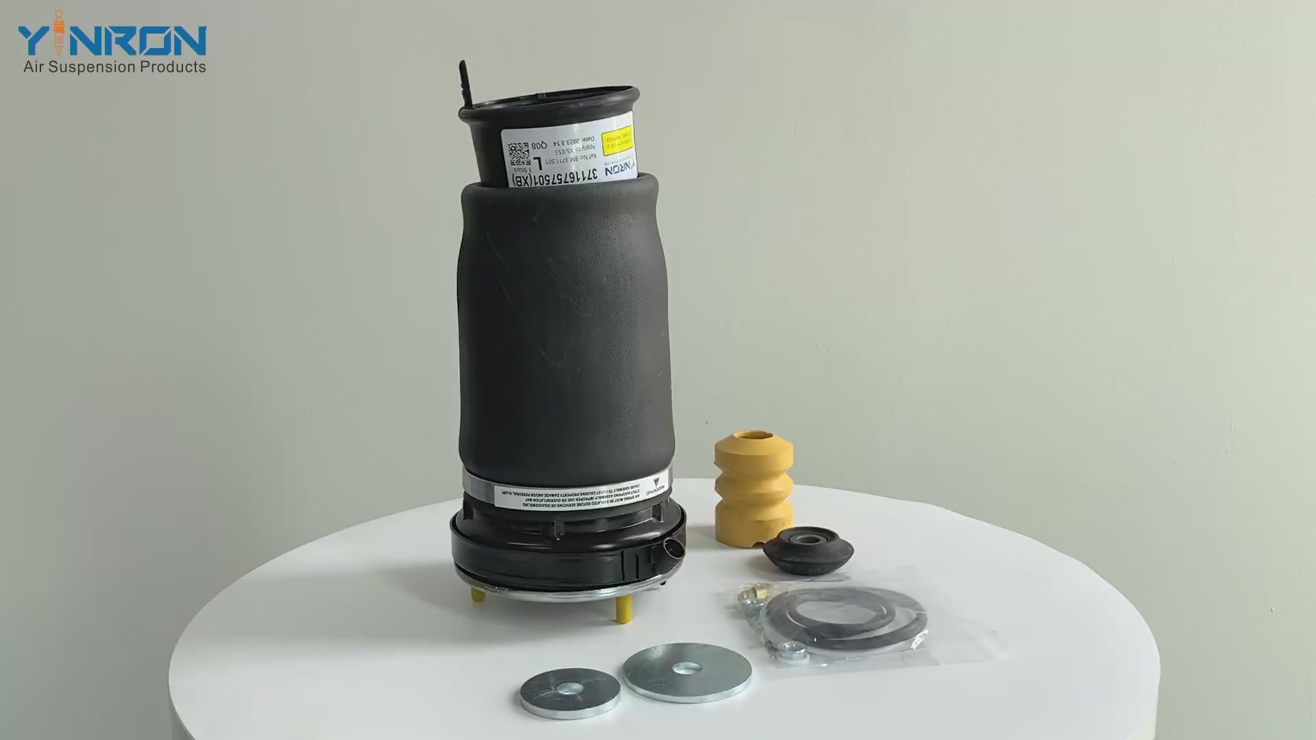 360-degree rotation video showcasing the build quality for BMW X5 E53 front left air suspension spring (37116757501)