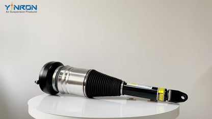 메르세데스 벤츠 C-클래스 W205 전자 서스펜션 제어가 있는 차량용 전면 오른쪽 공기 서스펜션 스트럿 A2053204868 A2053208400