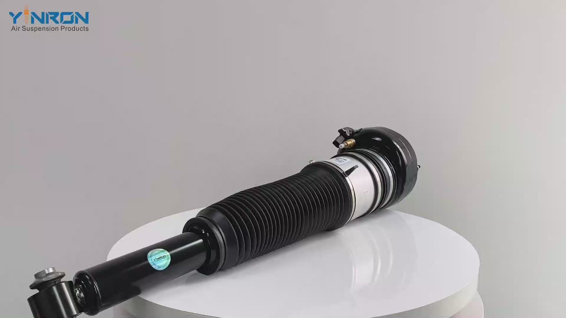 360-degree rotation video showcasing the build quality for Audi A8 D4 4H rear right air suspension strut (4H0616002M)