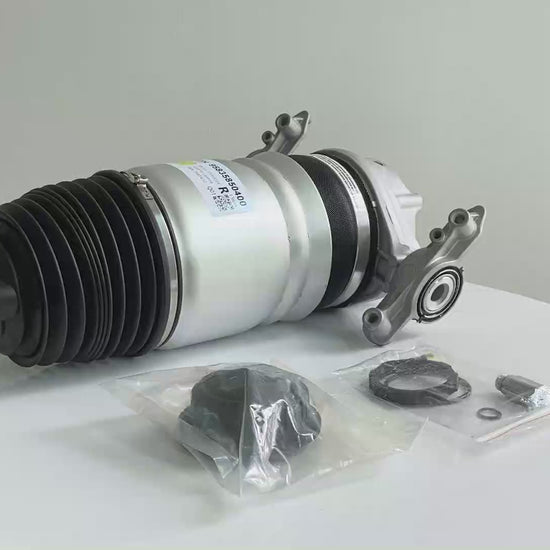 360 degree rotation video of Porsche Cayenne II 958 right rear air suspension spring (95835850400)