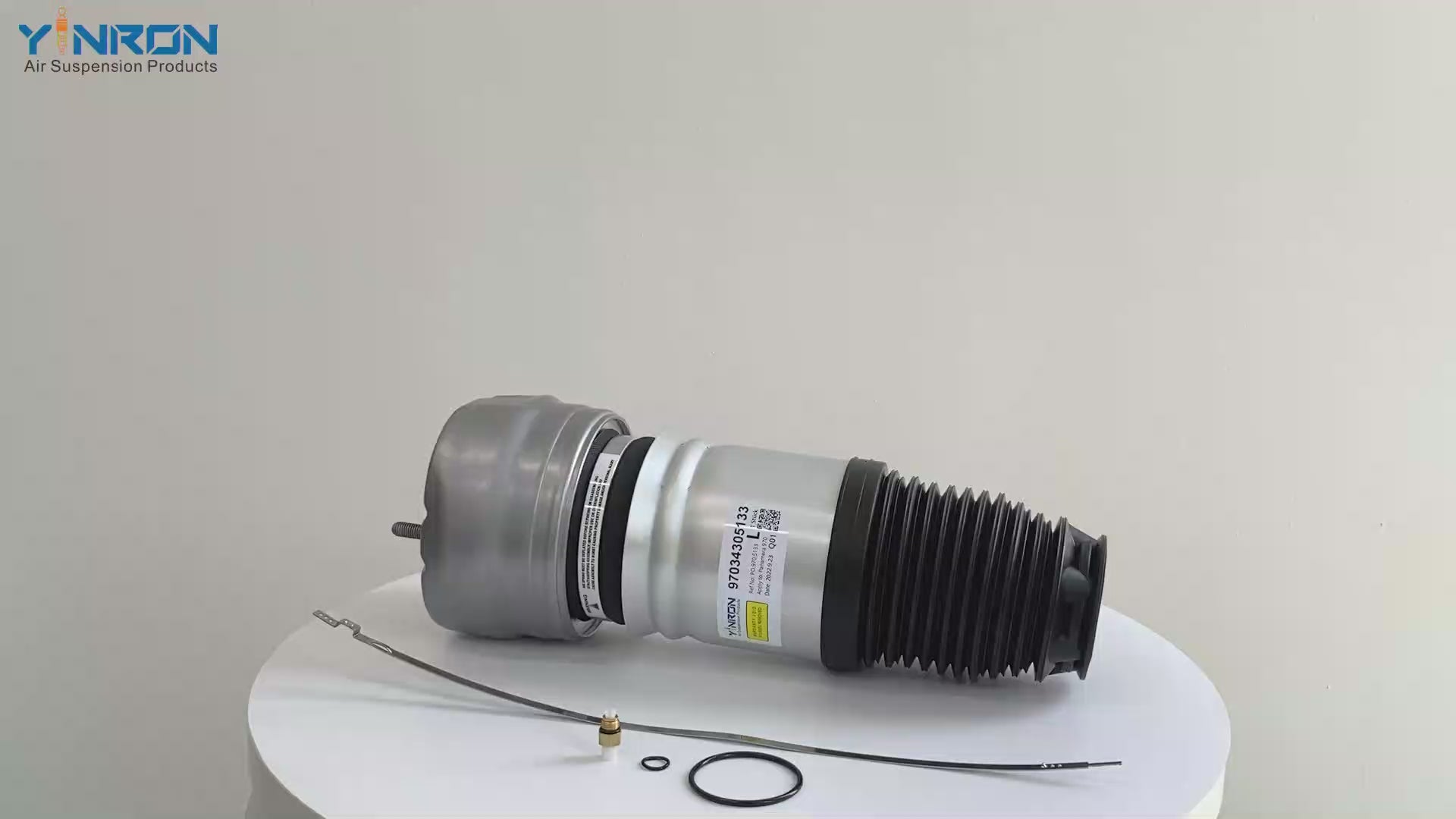 360 degree rotation video of Porsche Panamera 2014~2016 front air suspension springs (97034315133）