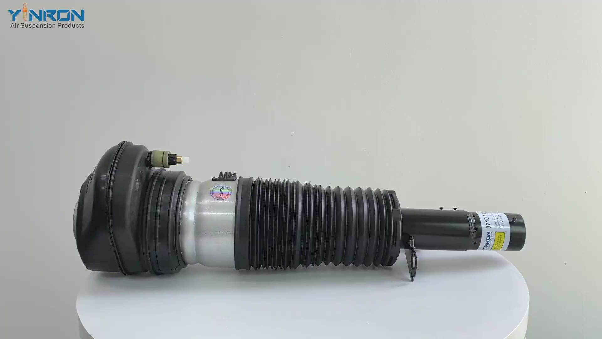360-degree rotation video showcasing the build quality for BMW X5 G05 front left air suspension strut (37106869029)
