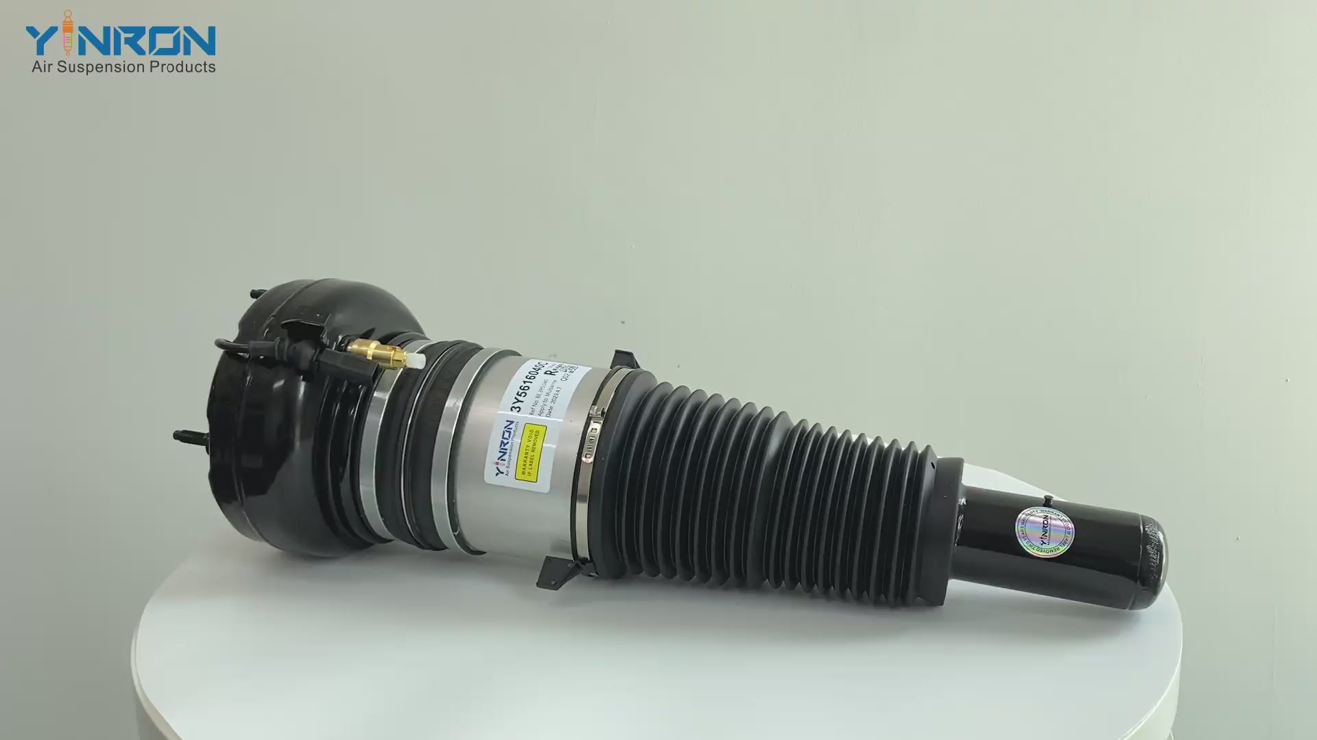 360-degree rotation video showcasing the build quality for Bentley Mulsanne front right air suspension strut (3Y5616040C)
