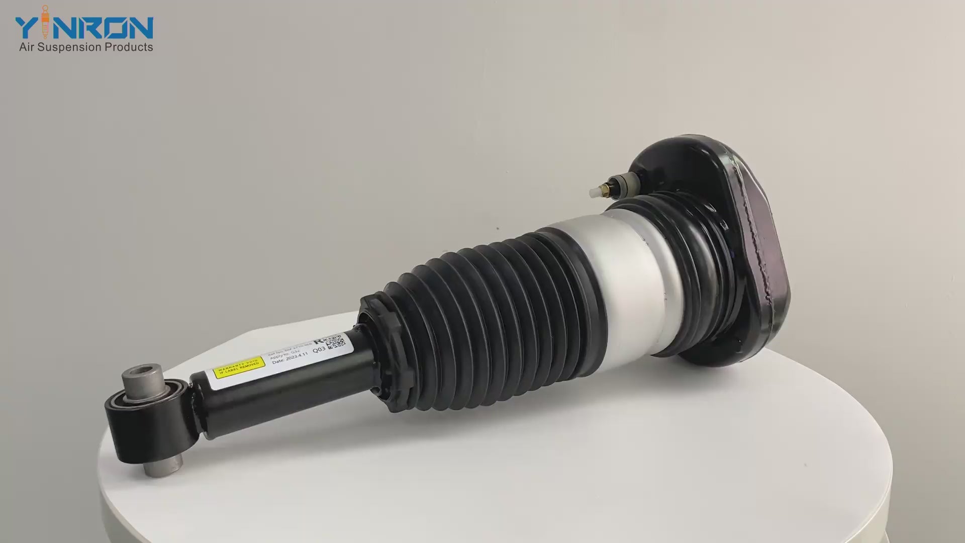 360-degree rotation video showcasing the build quality for BMW 6-Series G32 rear right air suspension strut without VDC (37106872968)