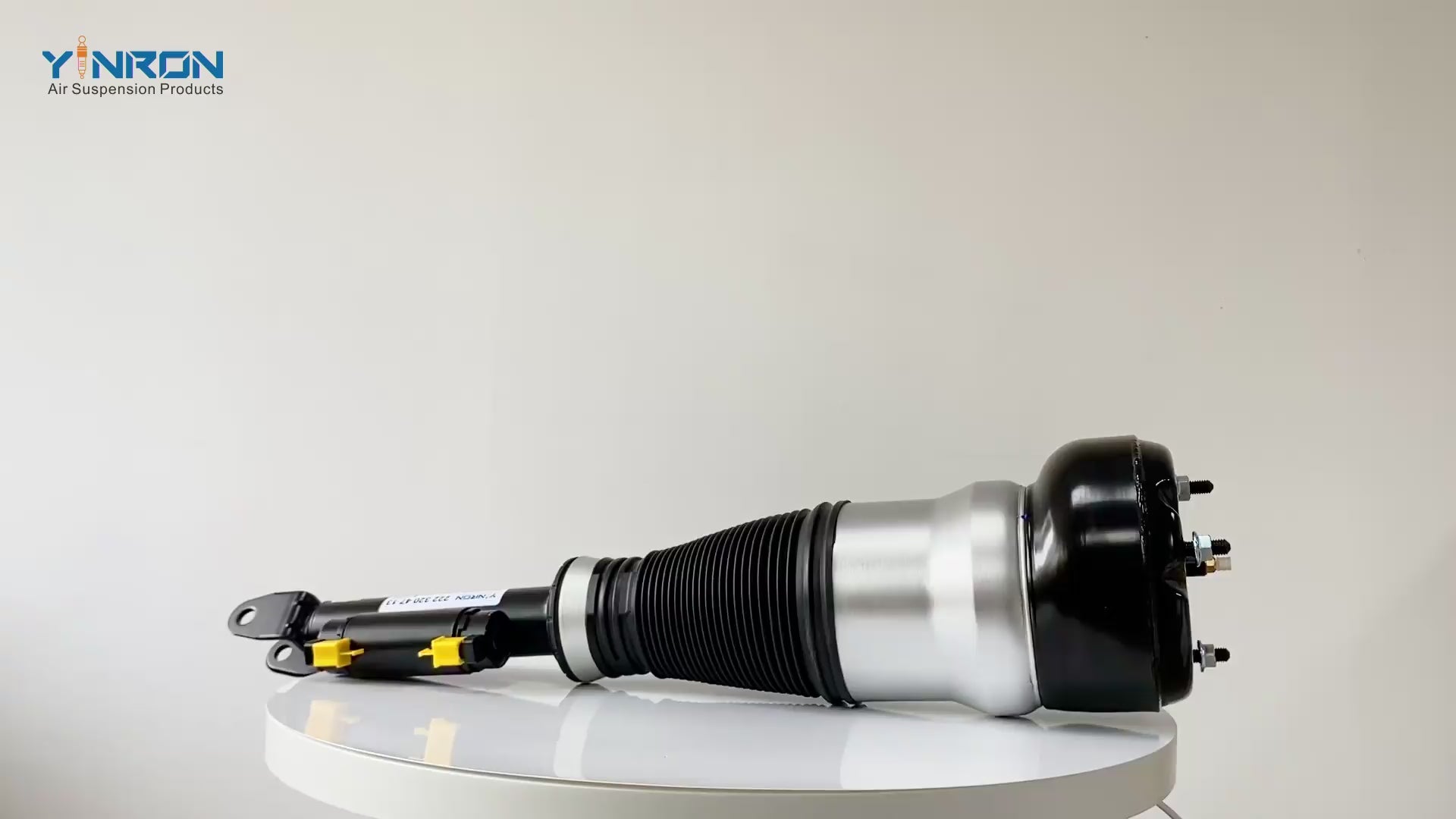 360-degree rotation view of Mercedes-Benz S-Class W222 front air suspension strut (A2223204713)