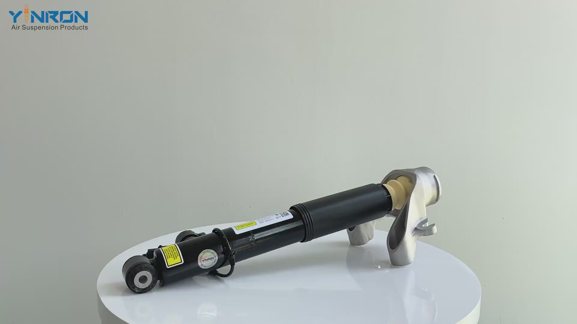 Volvo XC60 II Rear Left shock absorber with active 4 C