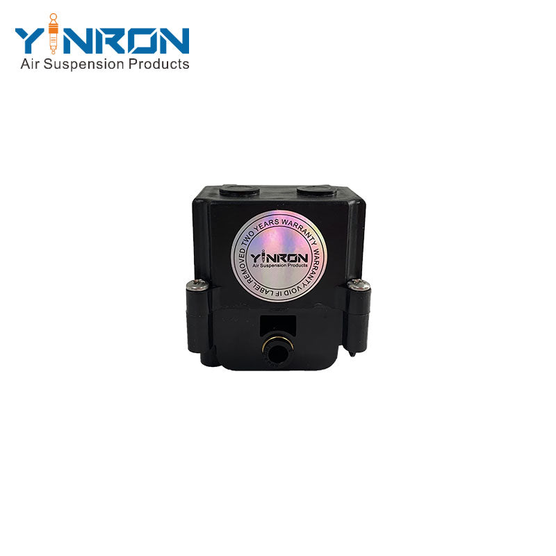 Rear centered view for BMW 7 Series F01 F02 air suspension valve block (37206794465)